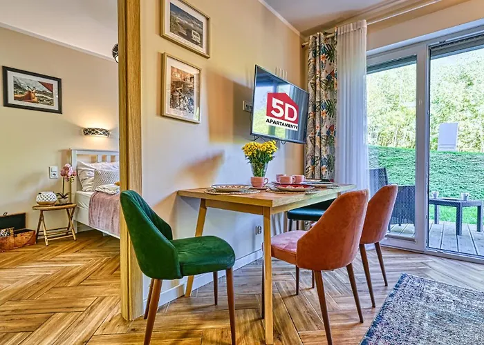 Podrozniczy Z Prywatna Sauna Blisko Elementsa - 5d Сверадув-Здруй